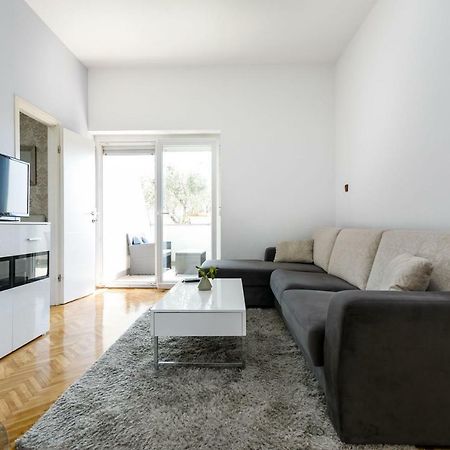 Apartments Mate Balote 54 Krk Dış mekan fotoğraf