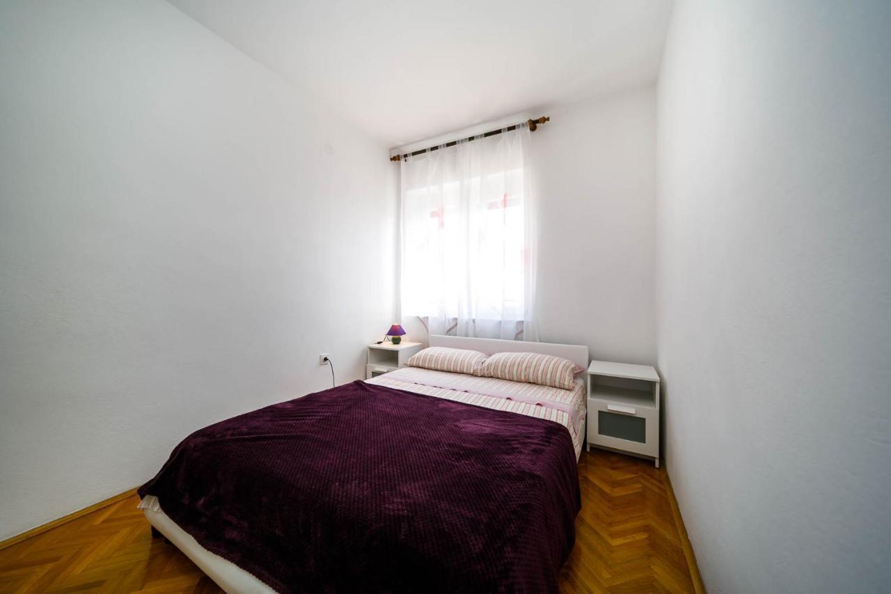 Apartments Mate Balote 54 Krk Dış mekan fotoğraf