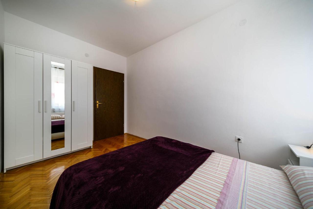 Apartments Mate Balote 54 Krk Dış mekan fotoğraf