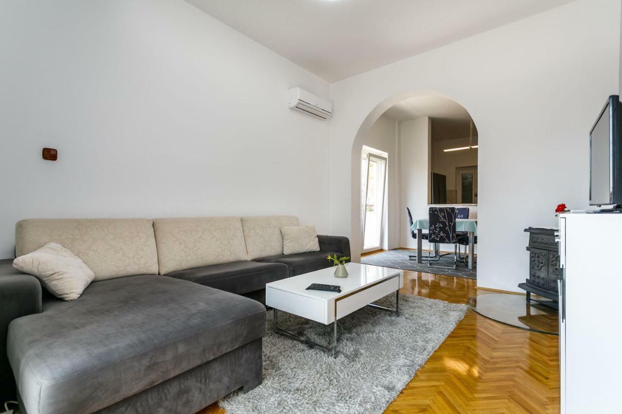 Apartments Mate Balote 54 Krk Dış mekan fotoğraf