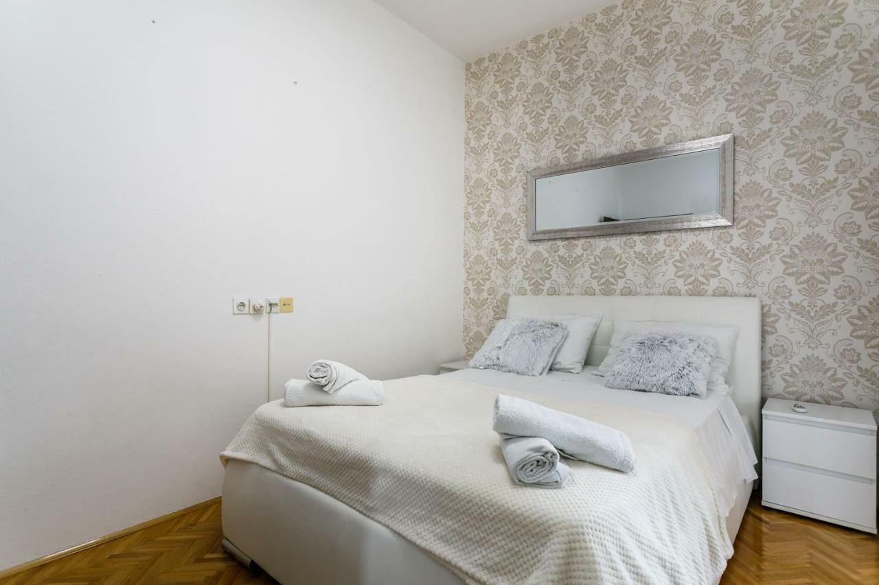 Apartments Mate Balote 54 Krk Dış mekan fotoğraf