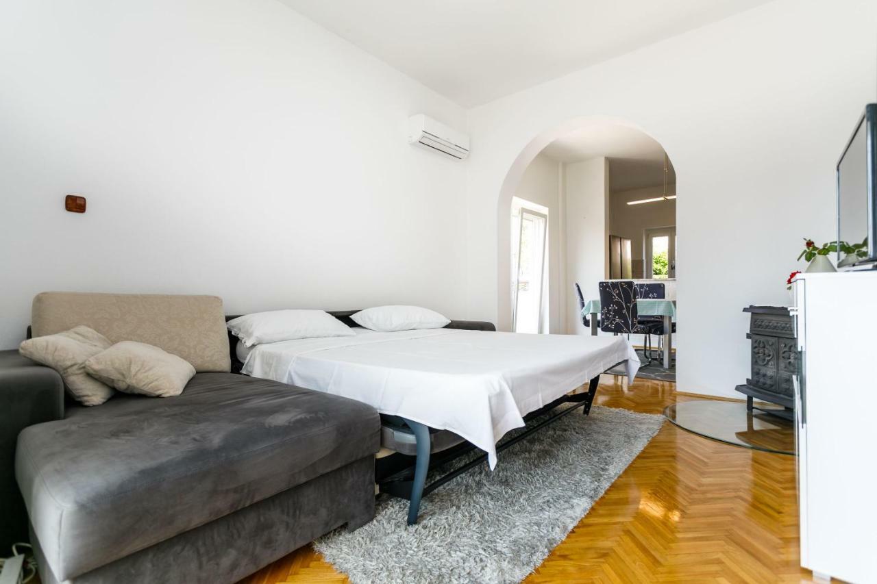 Apartments Mate Balote 54 Krk Dış mekan fotoğraf